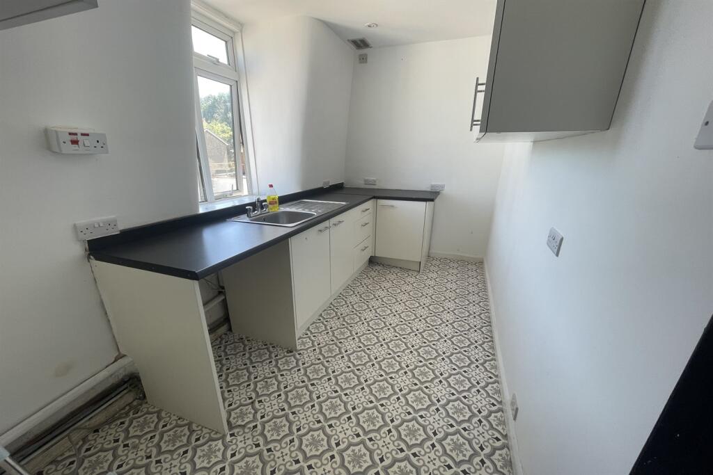 Recently fitted kitc