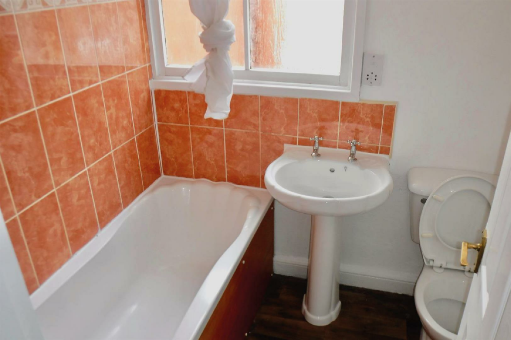 14 BRAZIL ST FLAT 2-09.png