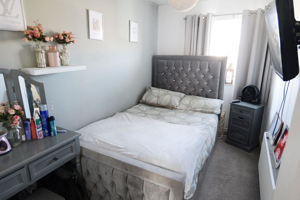 Bedroom2