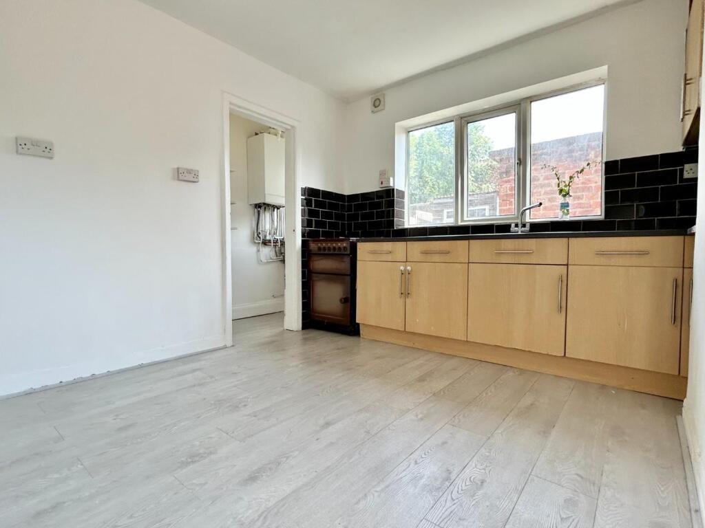 PHOTO-2026-01-06-11-04-37 3  T202601070904.jpg