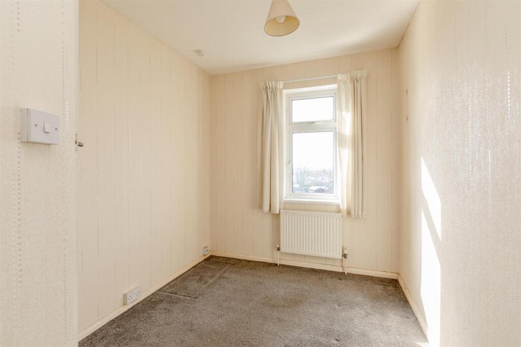 Maple Road, Horfield Bed 2.jpg