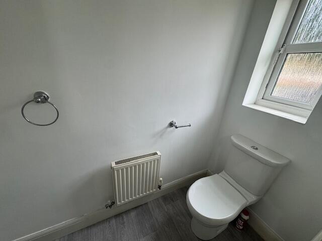 Cloakroom/wc