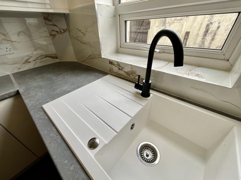 E5A2CBDA-1729-4A8A-92ED-403A0F3DA9EE