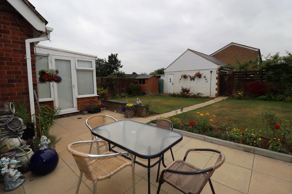 49 Knightscliffe Way