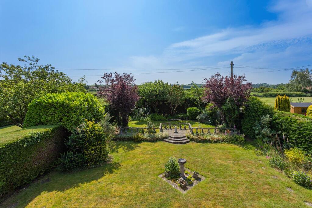 19 The Avenue, Norton-30.jpeg