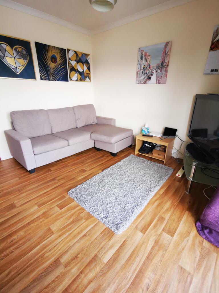lounge 2