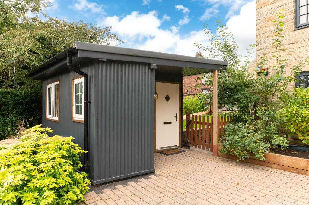 GARDEN ROOM/ HOME OFFICE