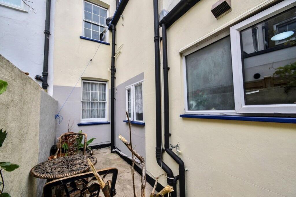 238277_S1340880_IMG_04_0000