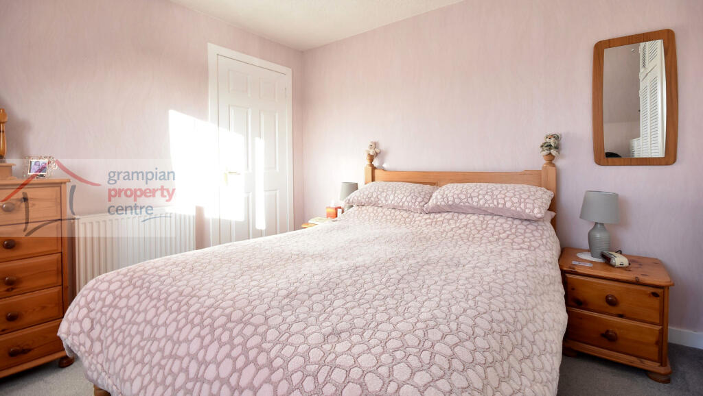 bed 2 2nd .JPG