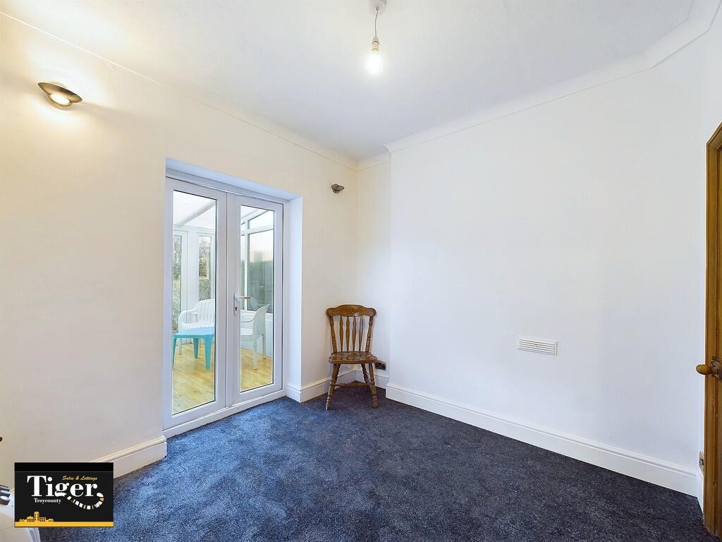 CAM03440G0-PR0252...