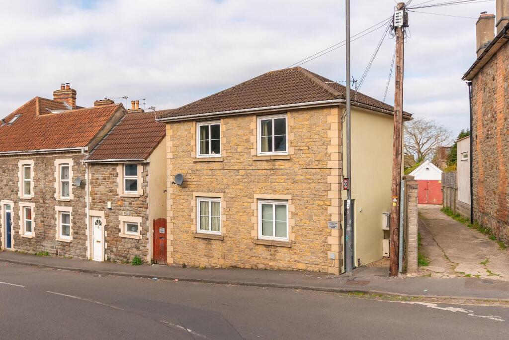 FBFSFSG - External B.jpg