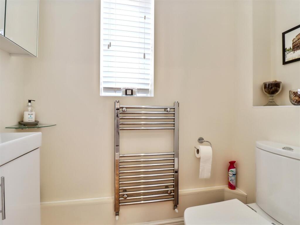 downstairs wc