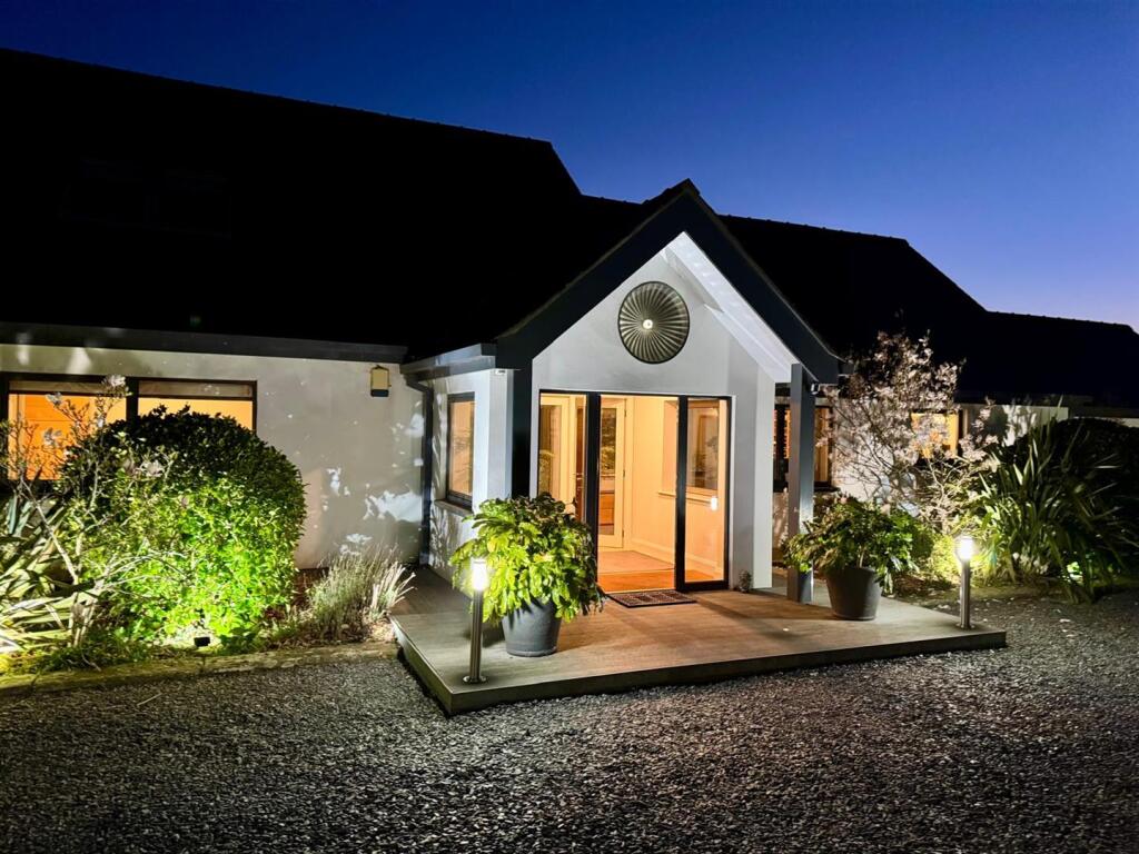 PHOTO-2025-04-22-22-50-34 (7).jpg