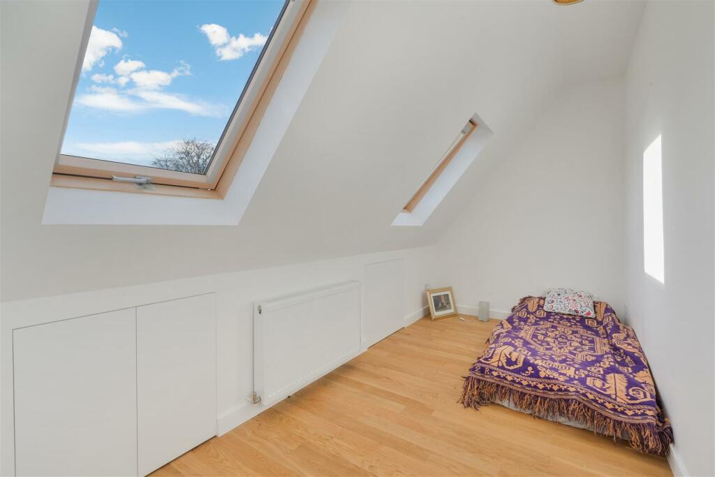 THORNFIELD ROAD, 7 (20 FROM 34)-5.jpg