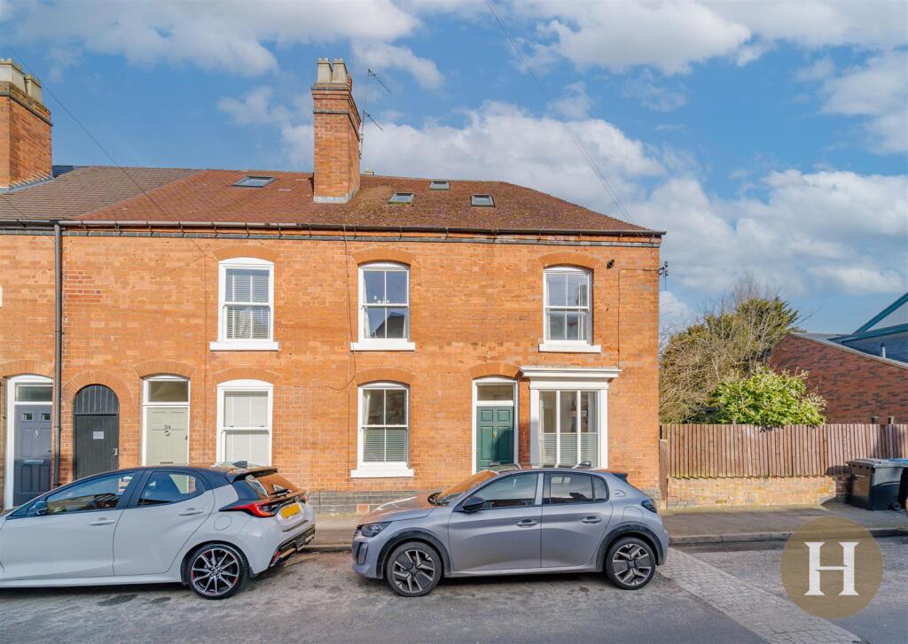 Hadleigh Estate Agents-30.jpg