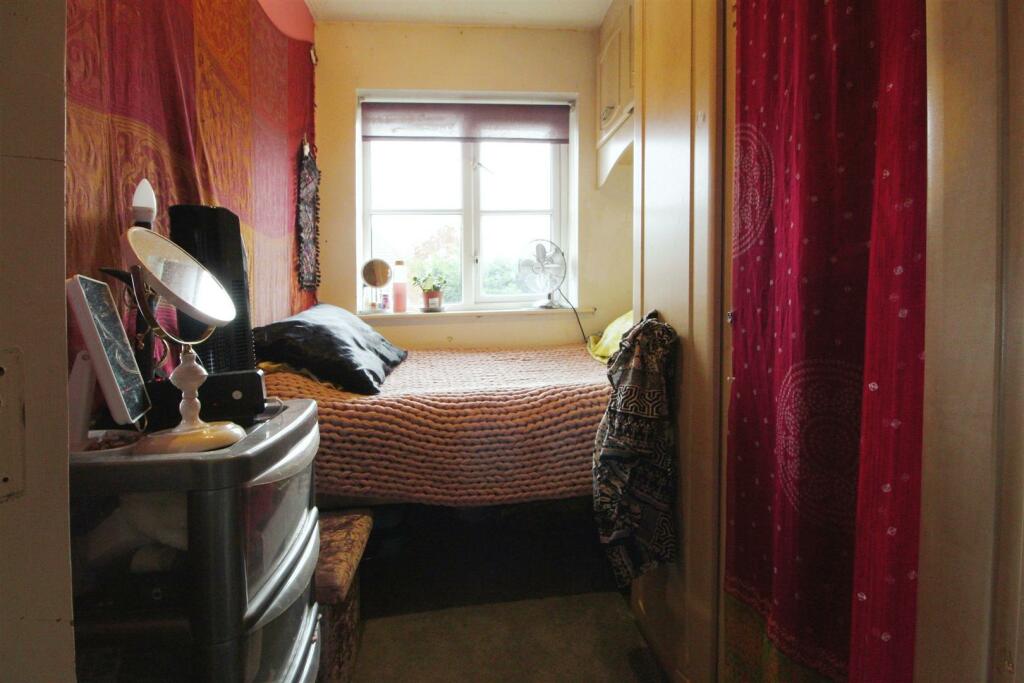 bed 203.jpeg
