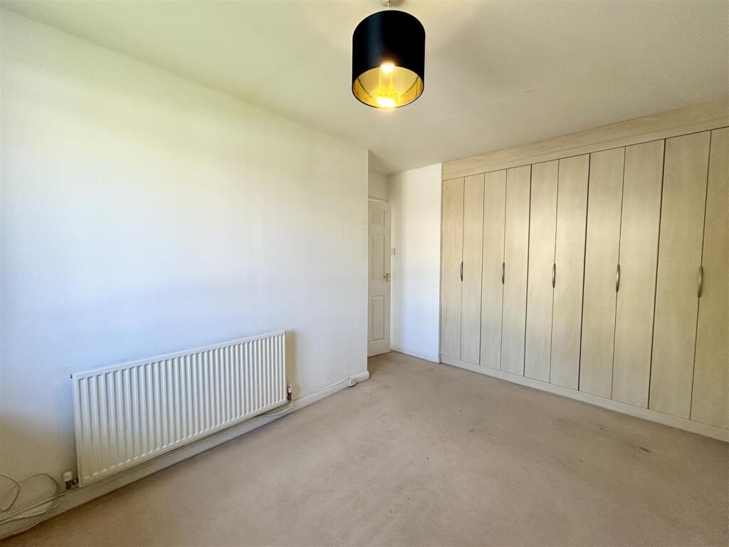 Bedroom 1.jpeg