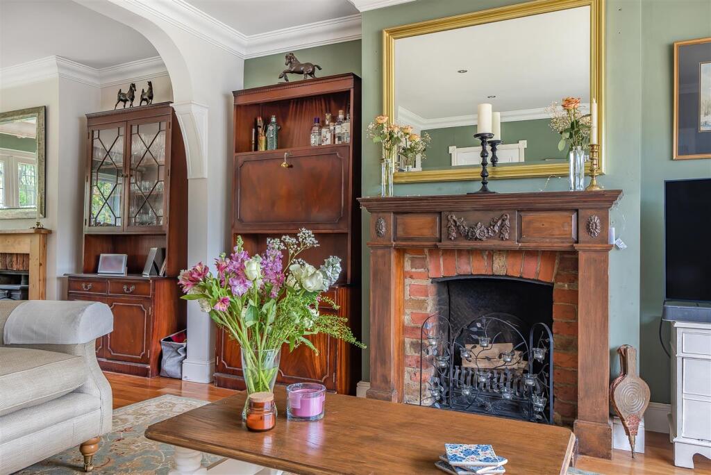 Feature Fireplac - Lounge - Dining Room.jpg