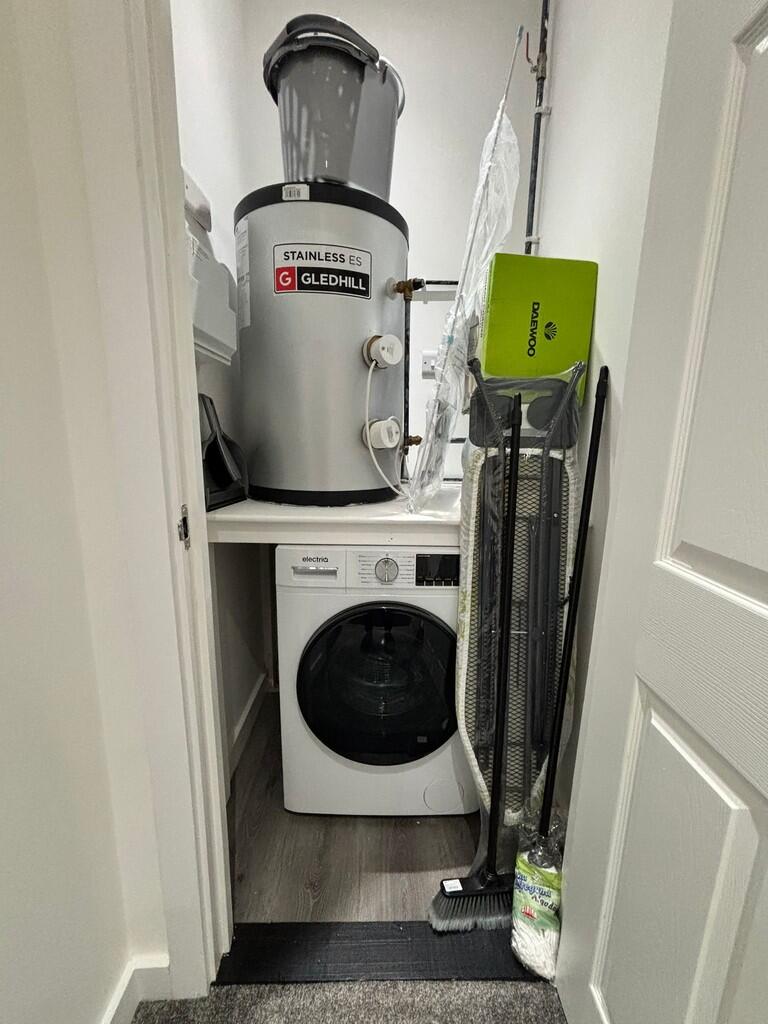 IMG-20250207-WA00...