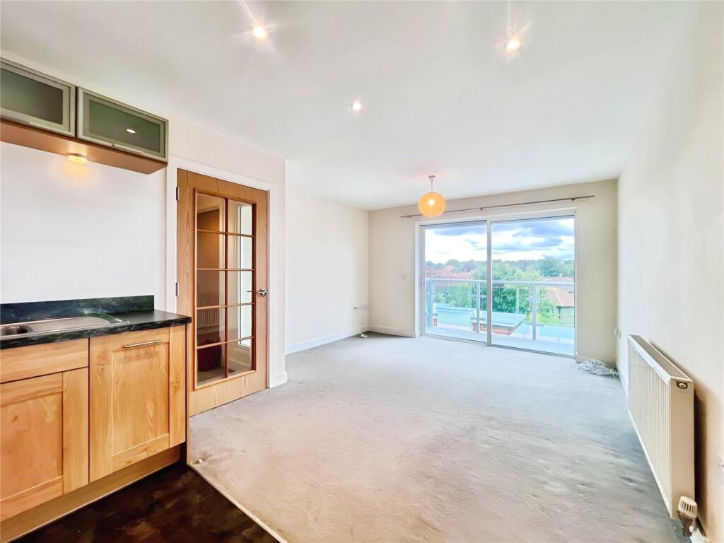 Living/Kitchen