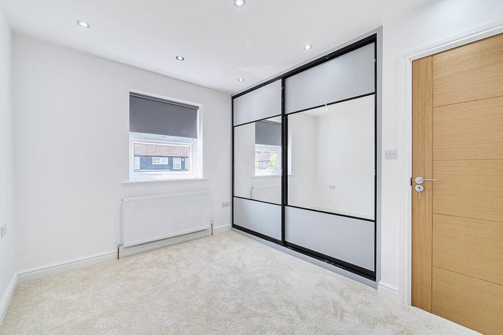 1341336-16-689f67...