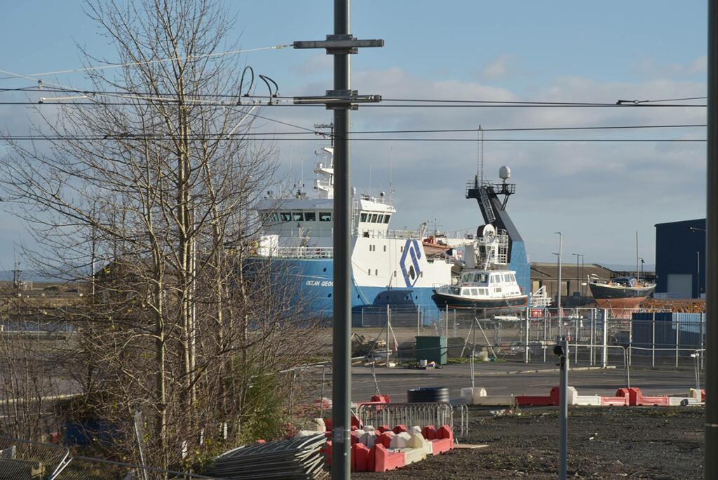 MFL3228660_219.jpg