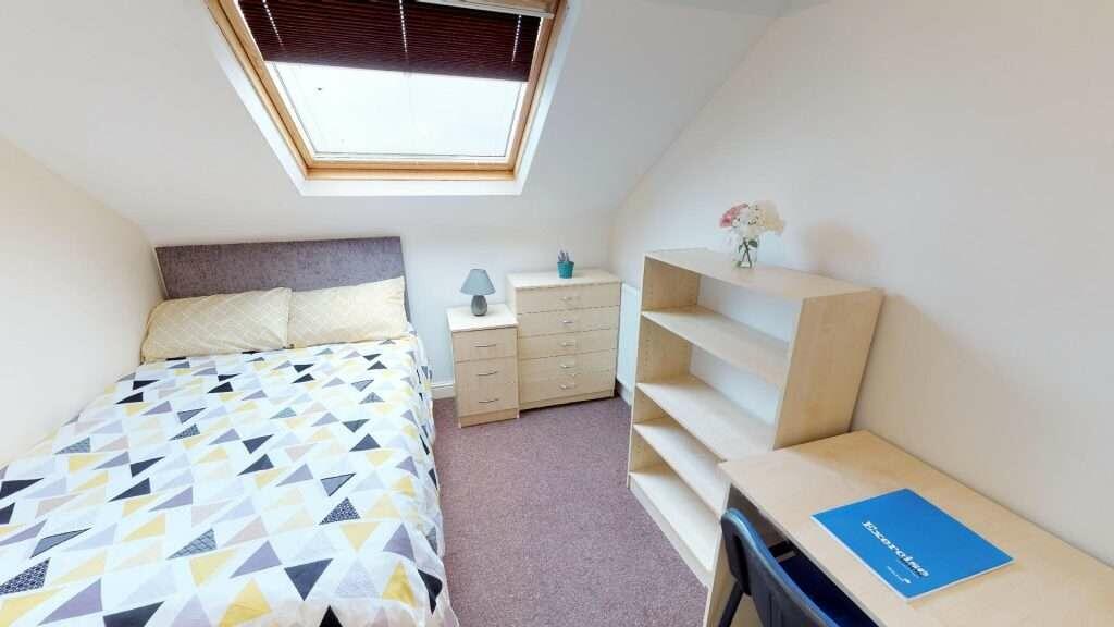 7_Hoole_Road