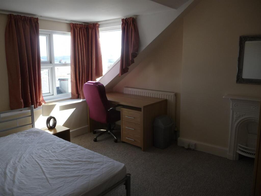 Sea view  Room.JPG