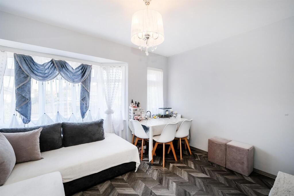 Cherrydown Avenue-14_web.jpg