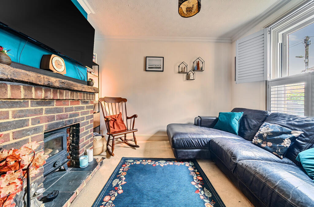 1375203-28-690b5d...