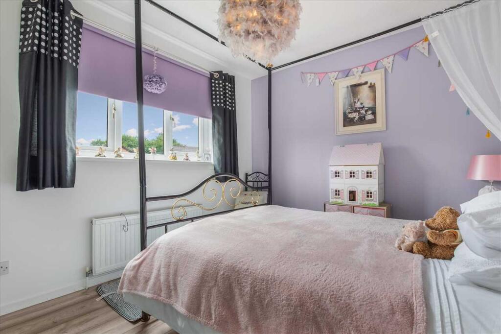 Bedroom Two (1)