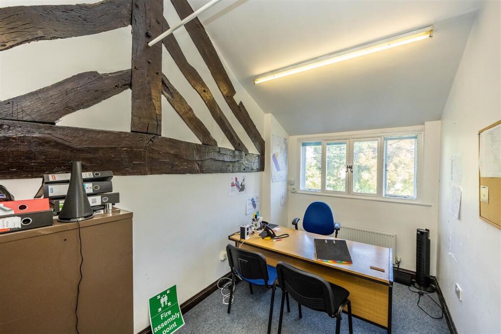 48LRLeeds-290925-5.jpg