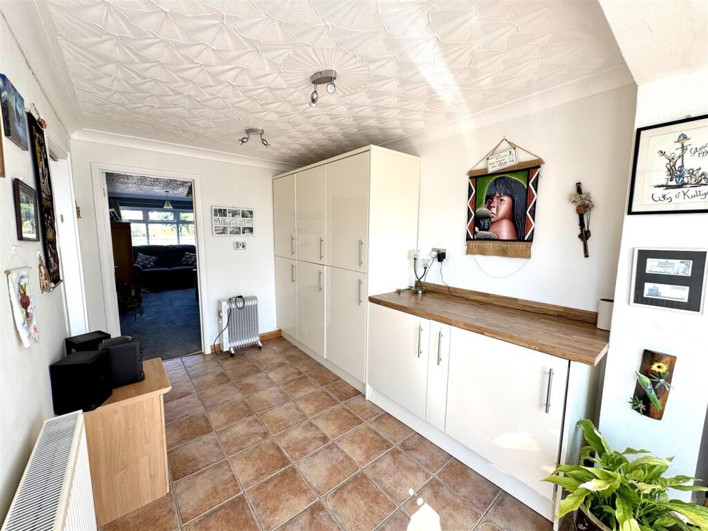 UTILITY AREA