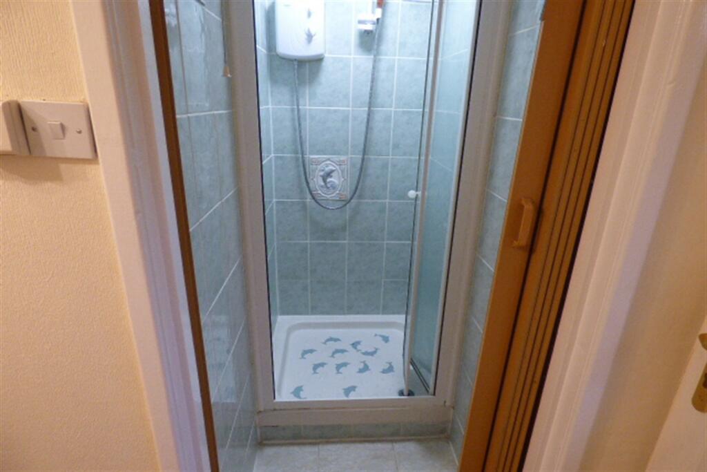 Secondary Shower Roo