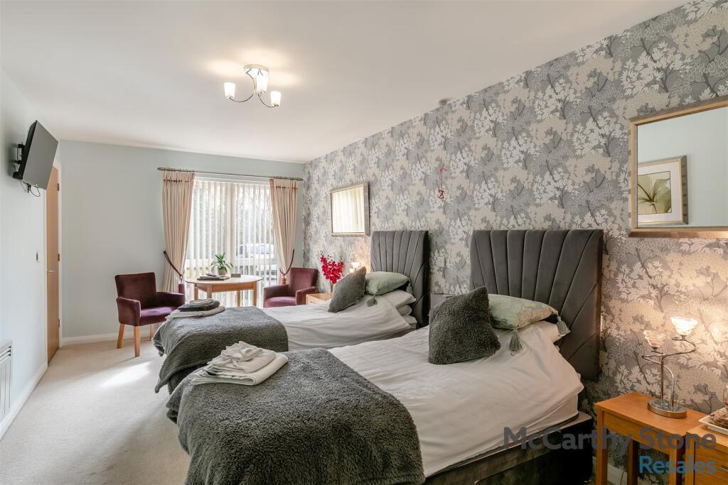 8641860-interior19.jpg