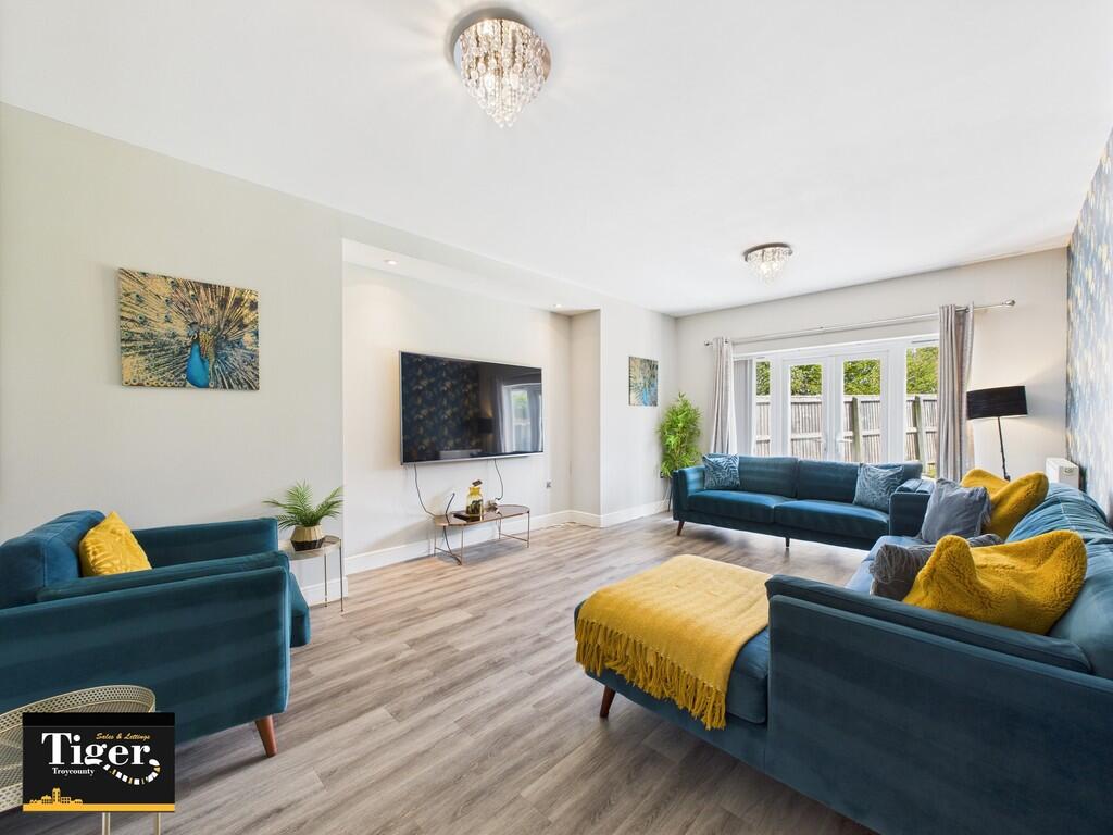 CAM03440G0-PR0373...