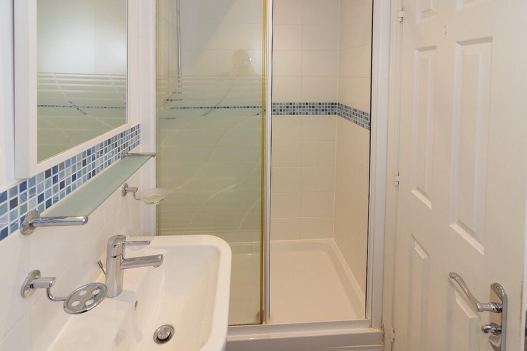 En-suite 2