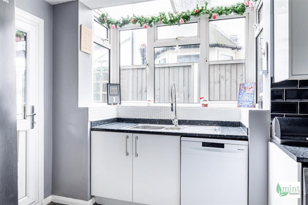 Watermark - 50 Albert Road-4.jpg