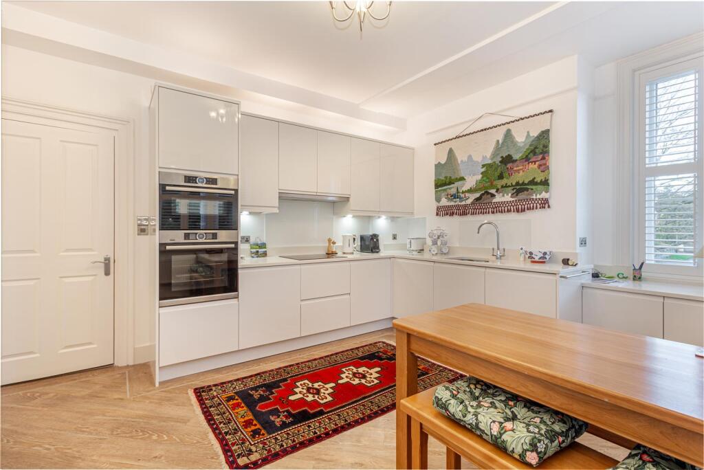Kitchen-3.jpg