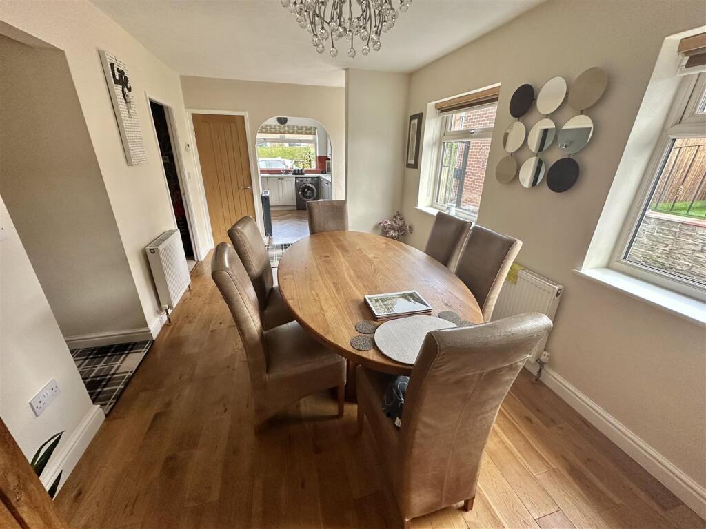 Bramleys Estate Agents - Liversedge Hall Lane - Li