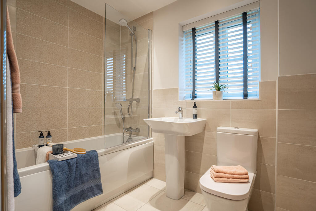 Holly-Bathroom