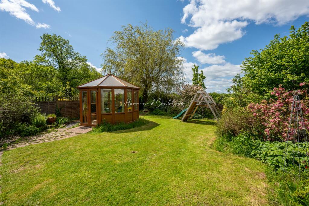 Blackoak Road, HernCrabtree (28).jpg