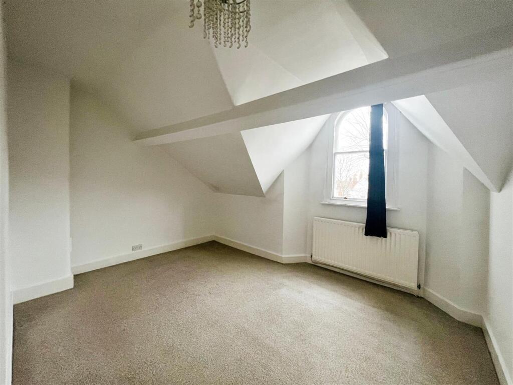 2d2d9d1a-Dormer 2011.jpeg