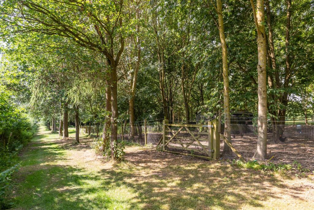 Nottingham Road, Lount