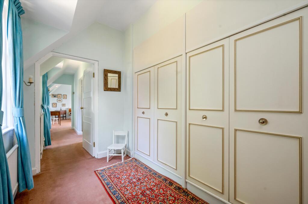 Dressing area