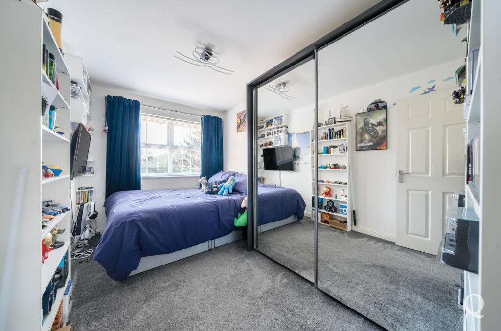 55d9ed12-12c1-4d6...