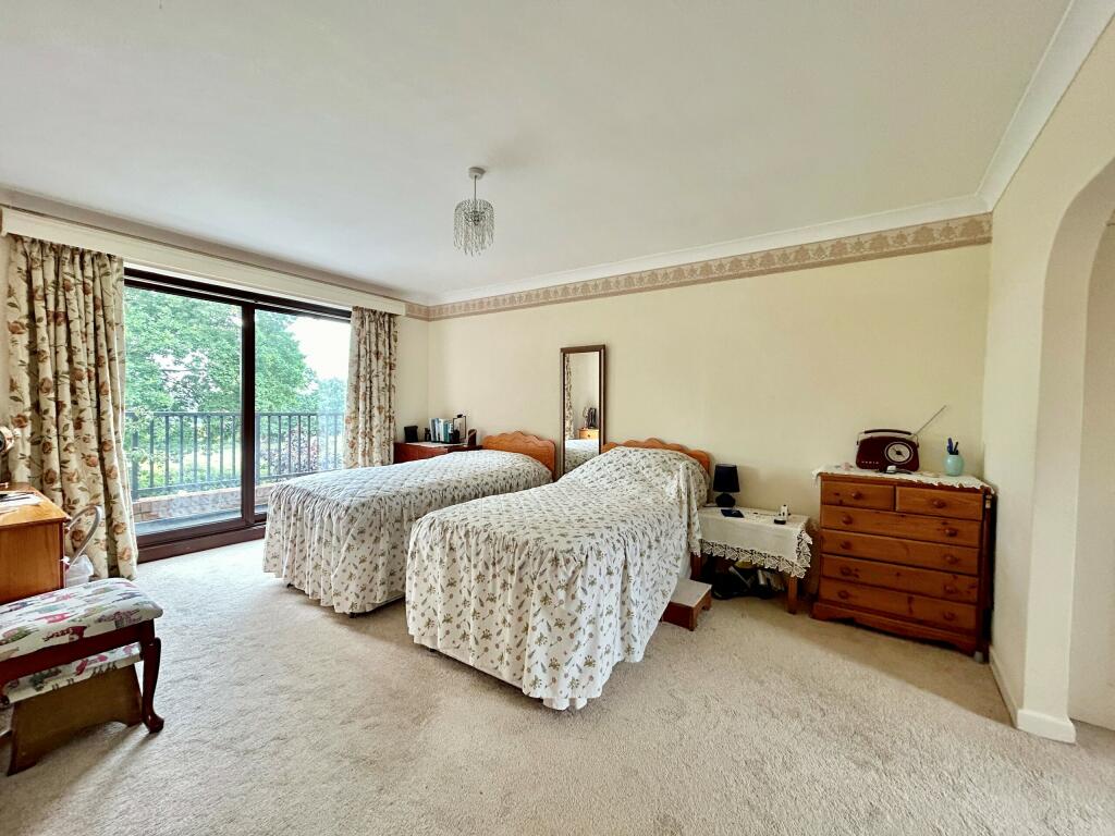 Bed 1