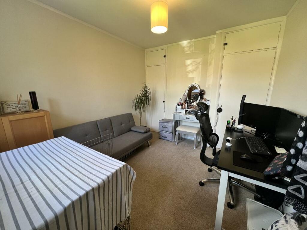 phone bedroom 2.jpg