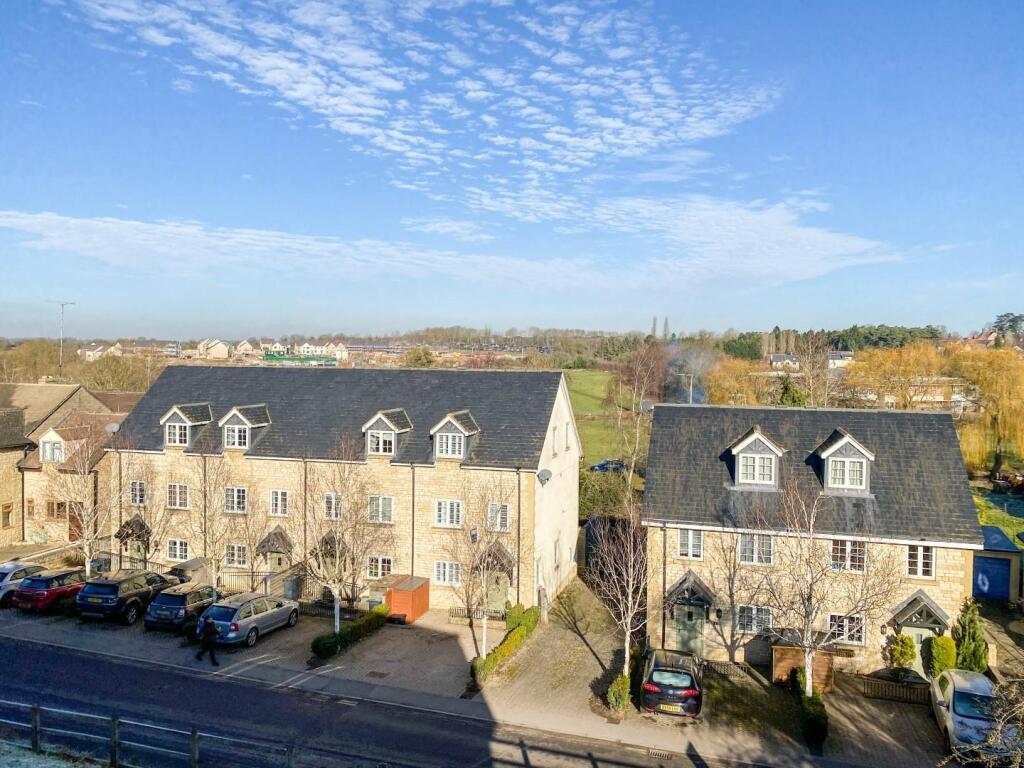 image00007 (Large).jpg