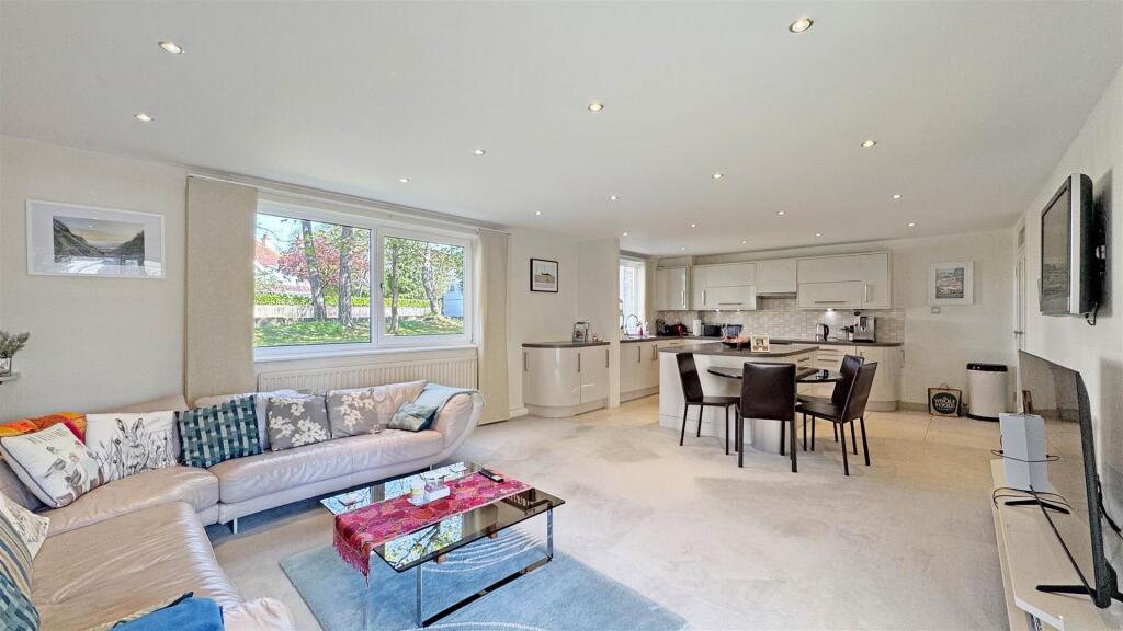 Kitchen Lounge Diner